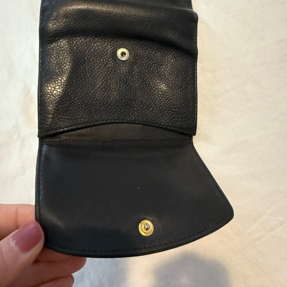 Chanel Black Leather Wallet GUC 0455 - Picture 7 of 12
